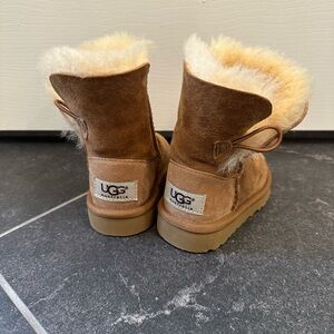 UGG Kids Boots in Brown and Cream